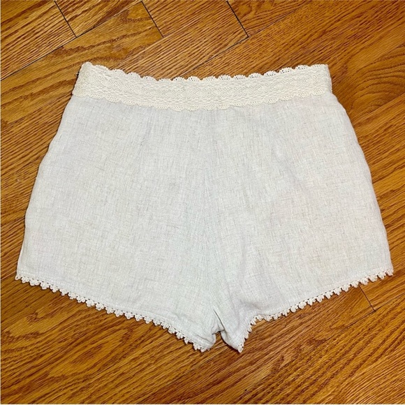 Love Riche | Oatmeal Coord Set with Crochet Trim large - Picture 4 of 5